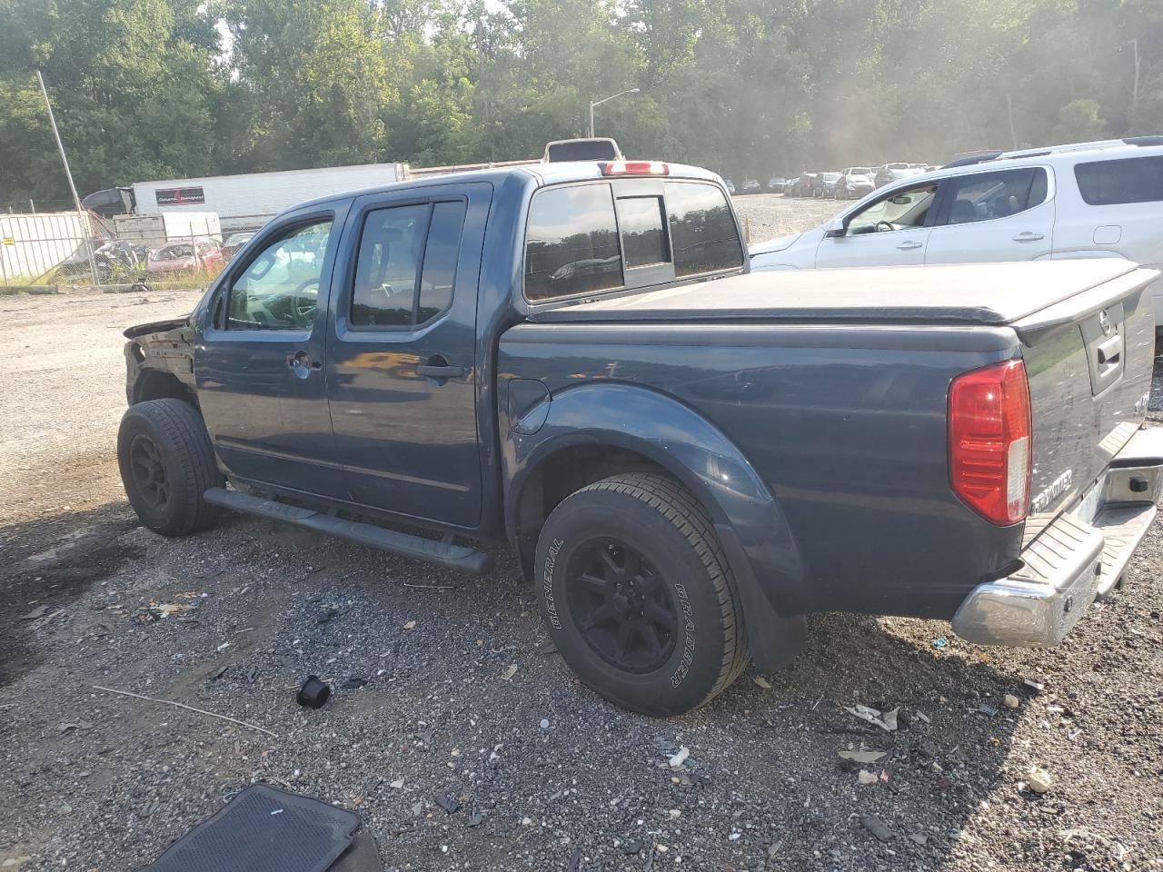 2016 Nissan Frontier S - Фото 2