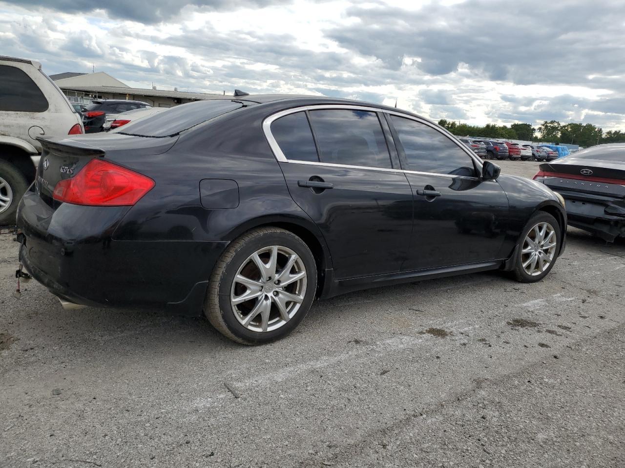 2012 Infiniti G37 - Image 3