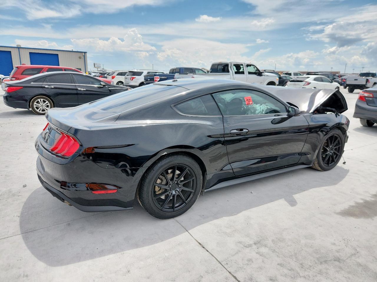 2019 Ford Mustang - Фото 3
