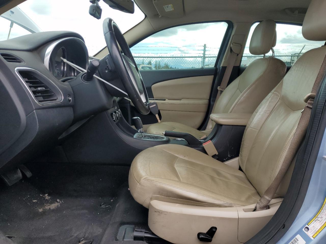 2012 Chrysler 200 Limited - Фото 7