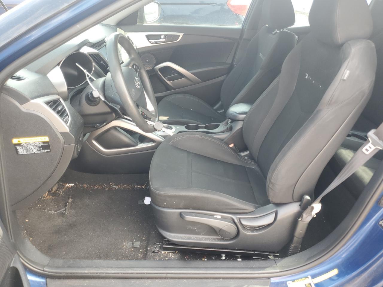 2016 Hyundai Veloster - Фото 7