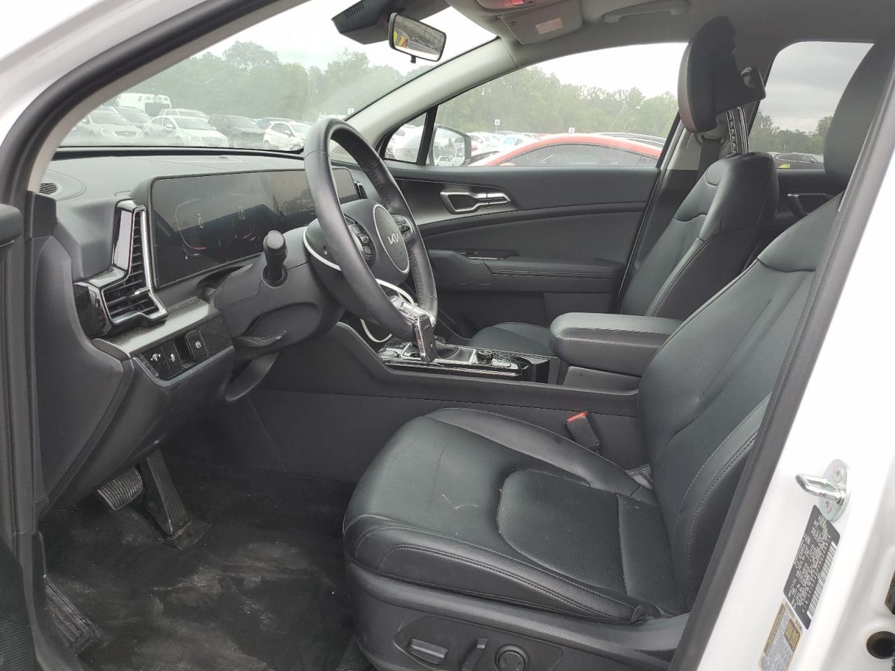 2024 Kia Sportage Ex - Image 7