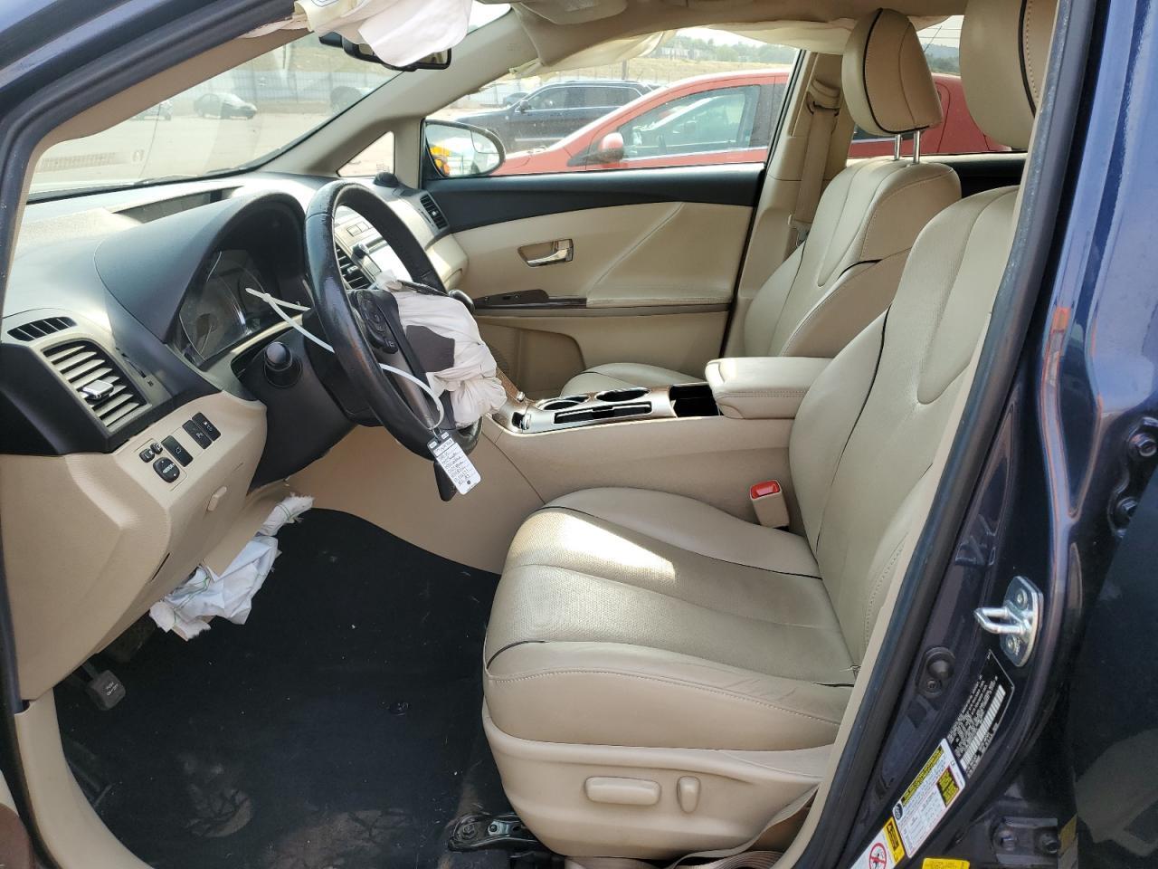 2015 Toyota Venza Le - Image 7