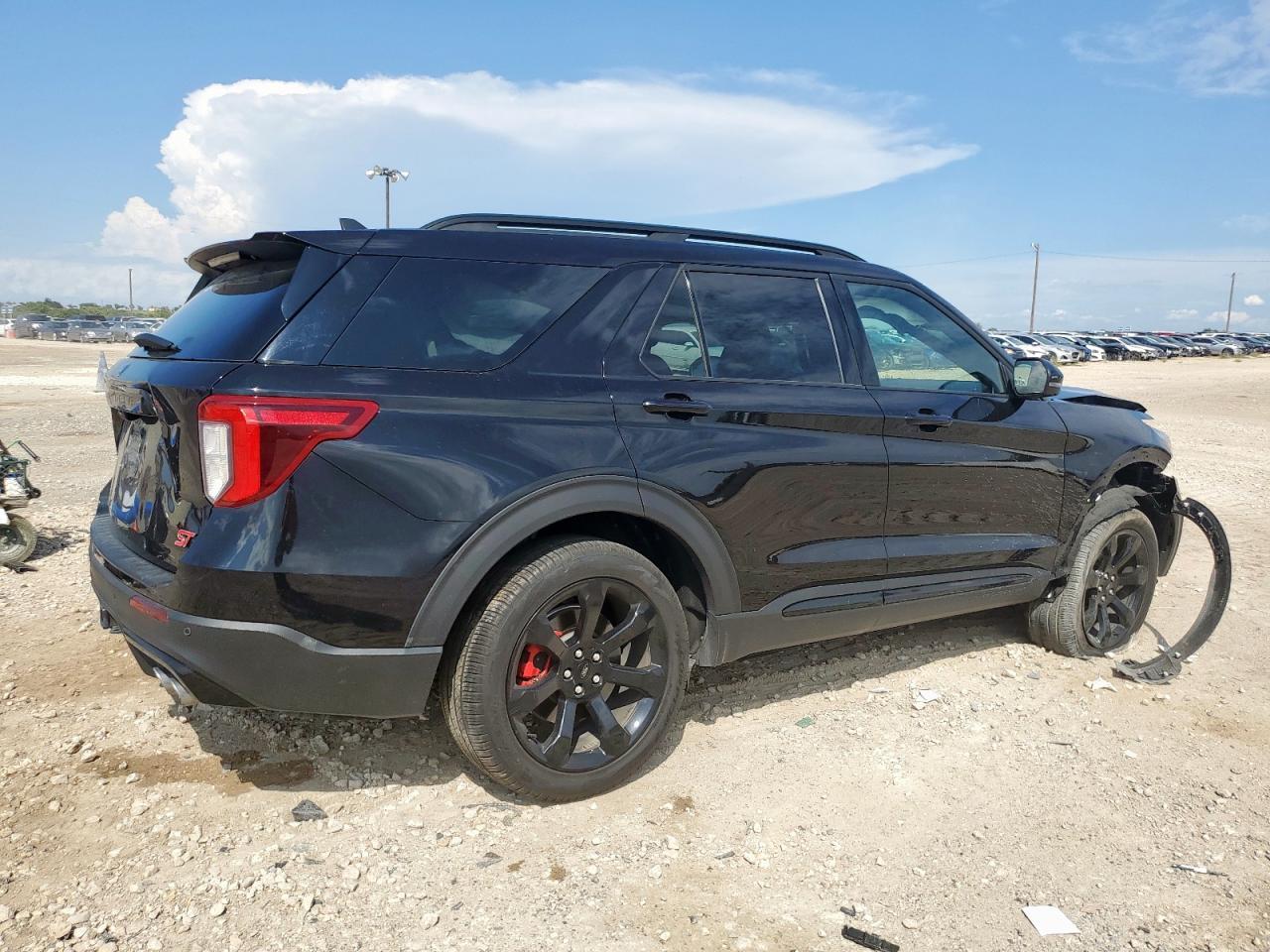 2023 Ford Explorer St - Фото 3