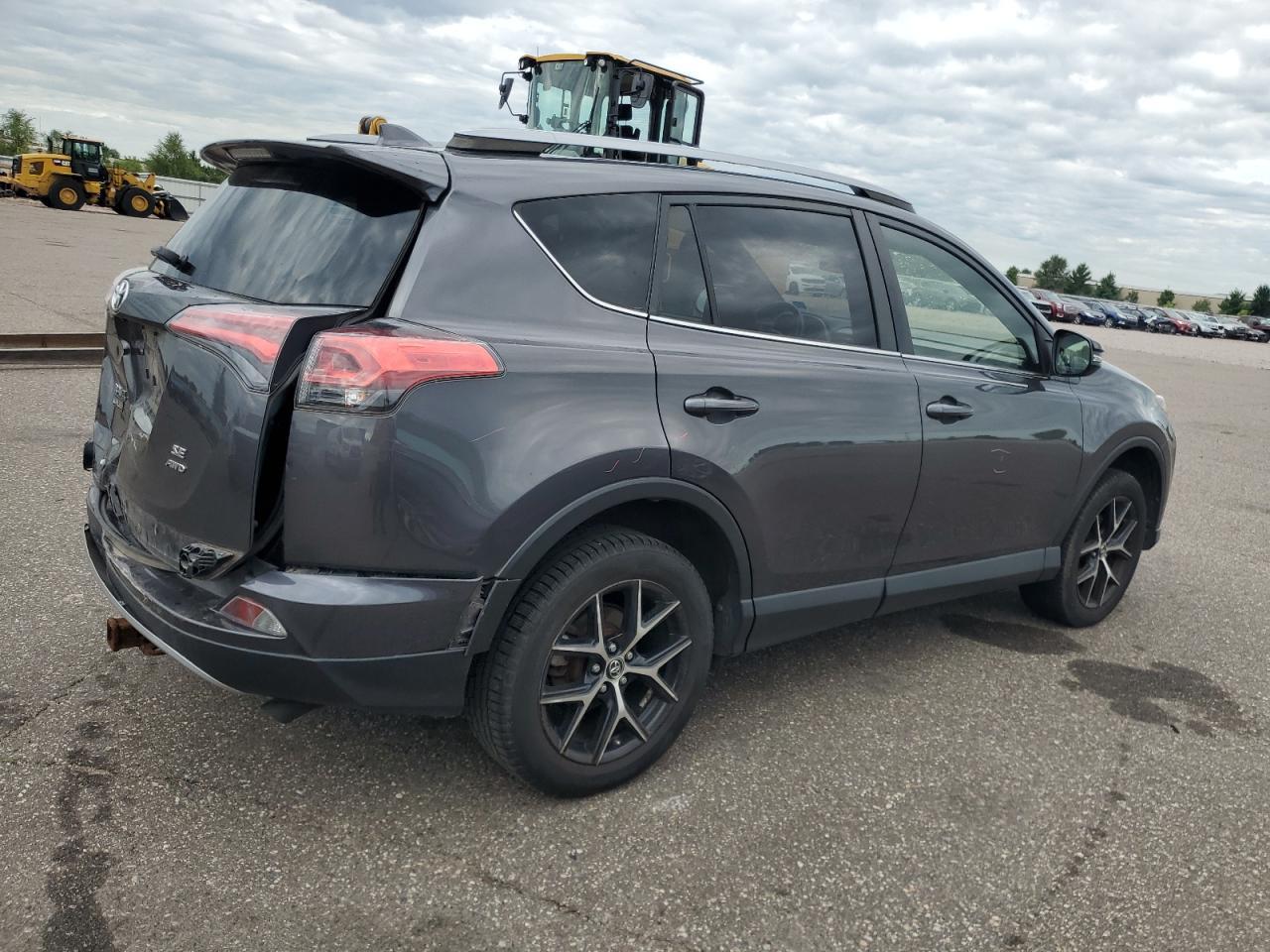 2017 Toyota Rav4 Se - Image 3