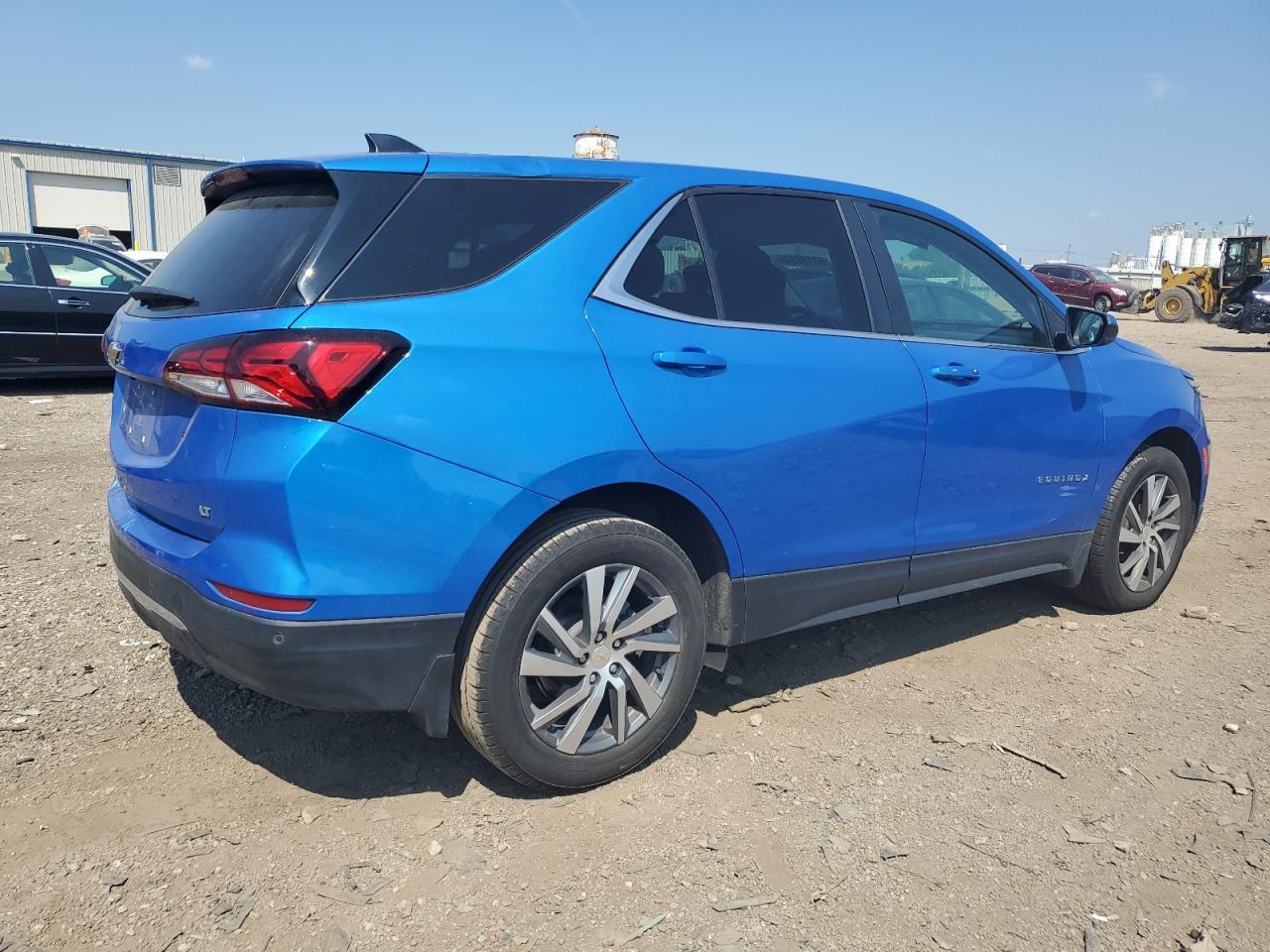 2024 Chevrolet Equinox Lt - Image 3