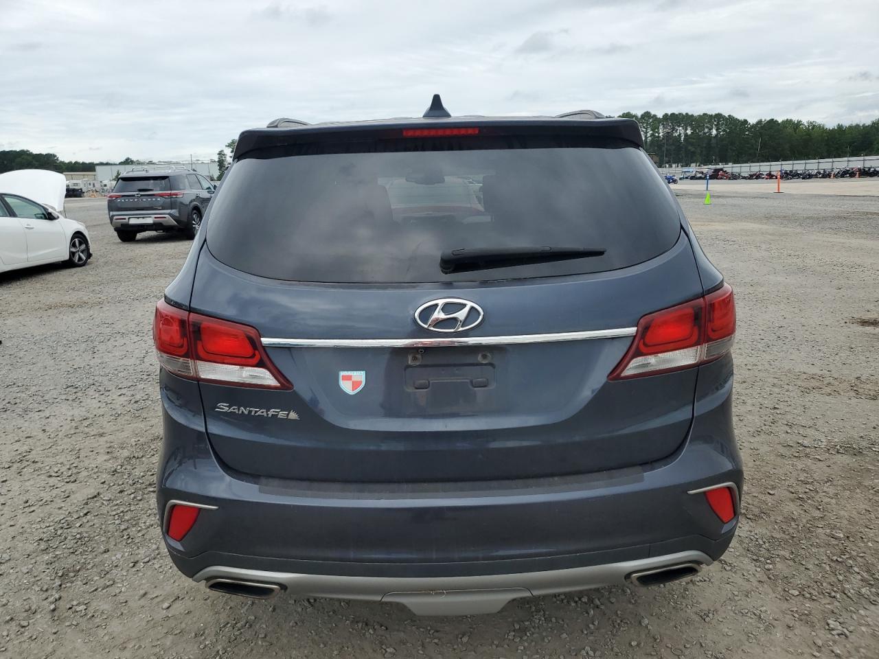 2017 Hyundai Santa Fe Se - Фото 6