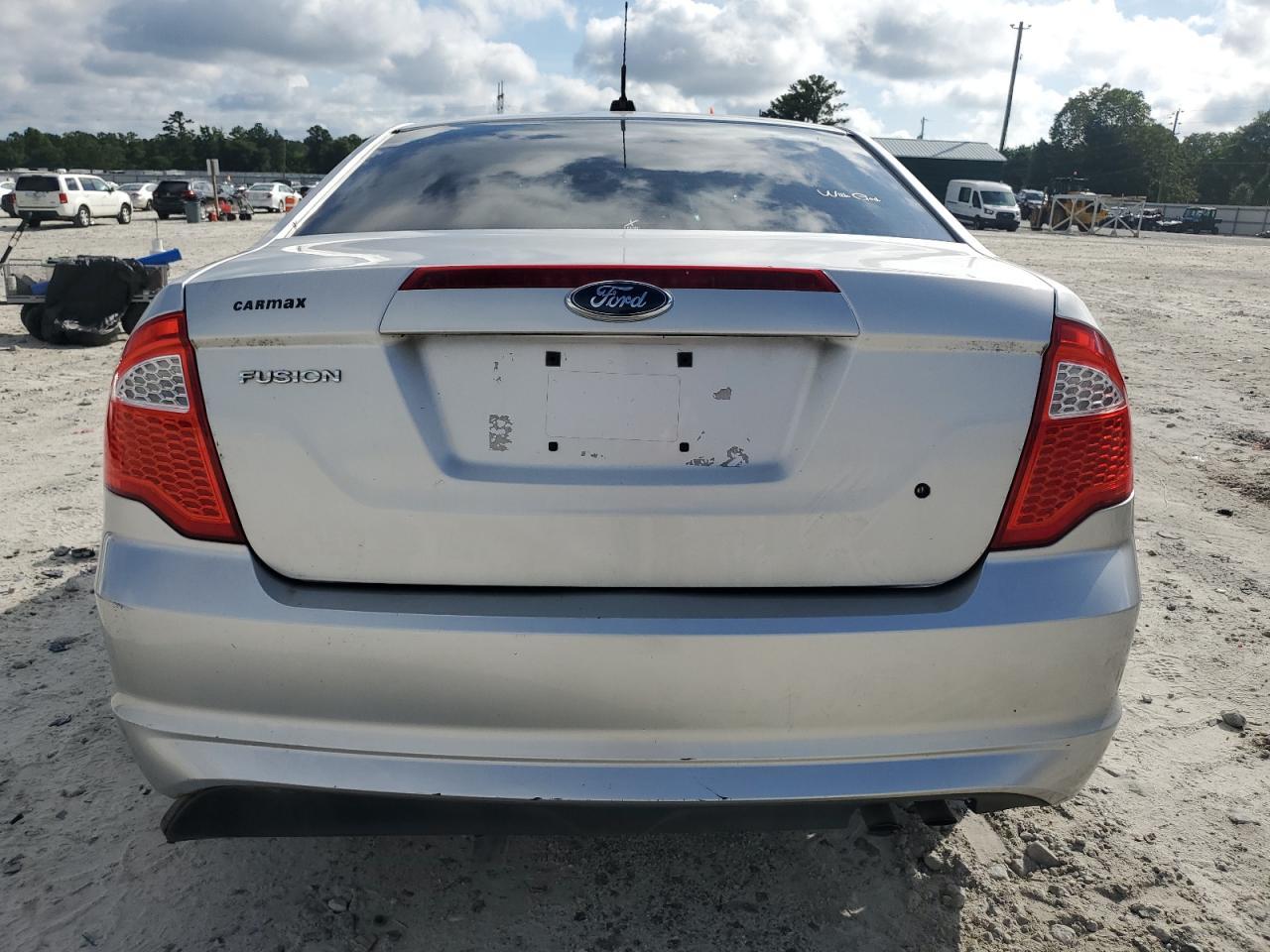 2012 Ford Fusion S - Фото 6