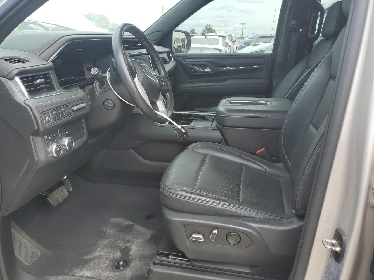 2022 GMC Yukon Denali - Фото 7