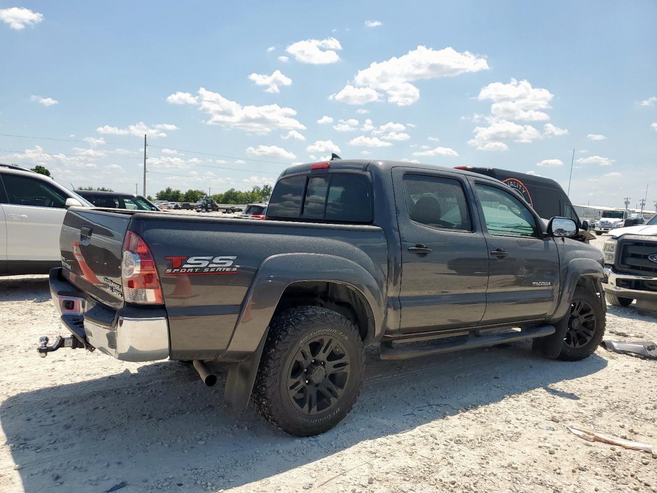 2015 Toyota Tacoma Double Cab Prerunner - Фото 3