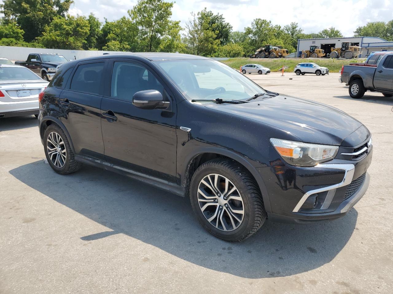 2018 Mitsubishi Outlander Sport Es - Фото 4