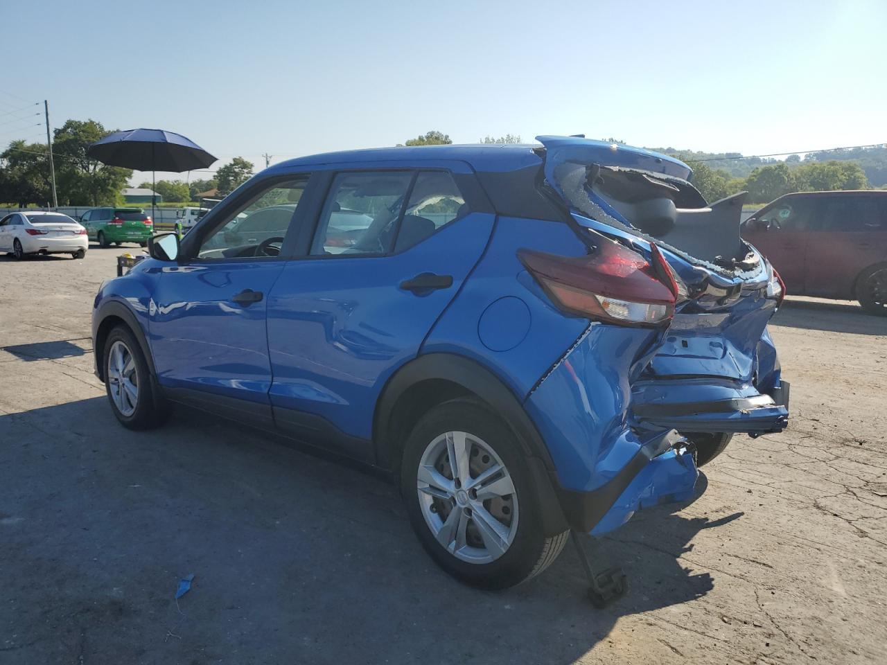 2023 Nissan Kicks S - Фото 2