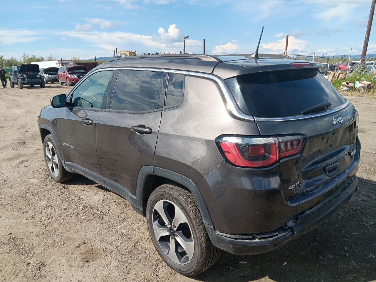 2017 Jeep Compass Latitude - Image 2