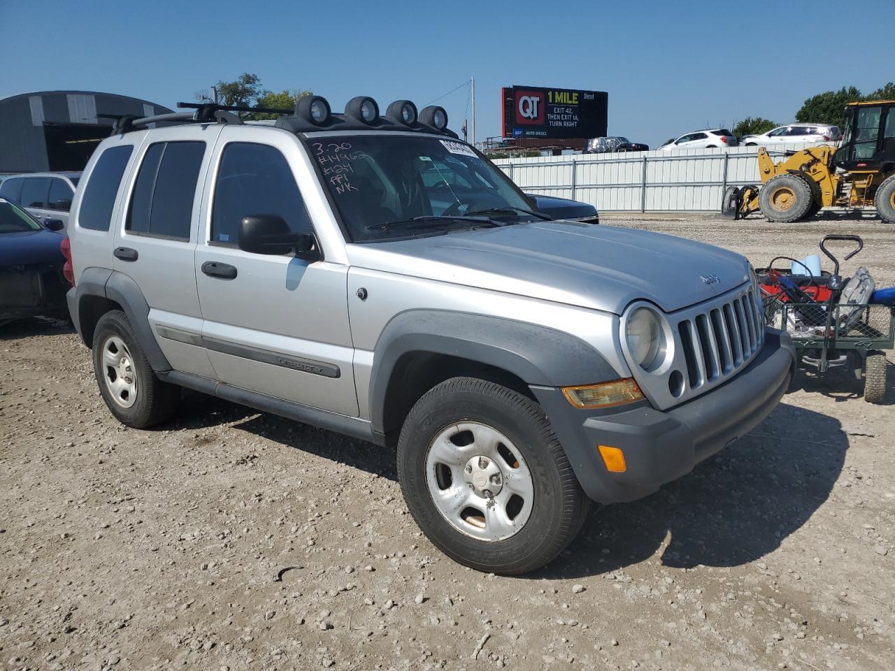 2006 Jeep Liberty Sport - Фото 4