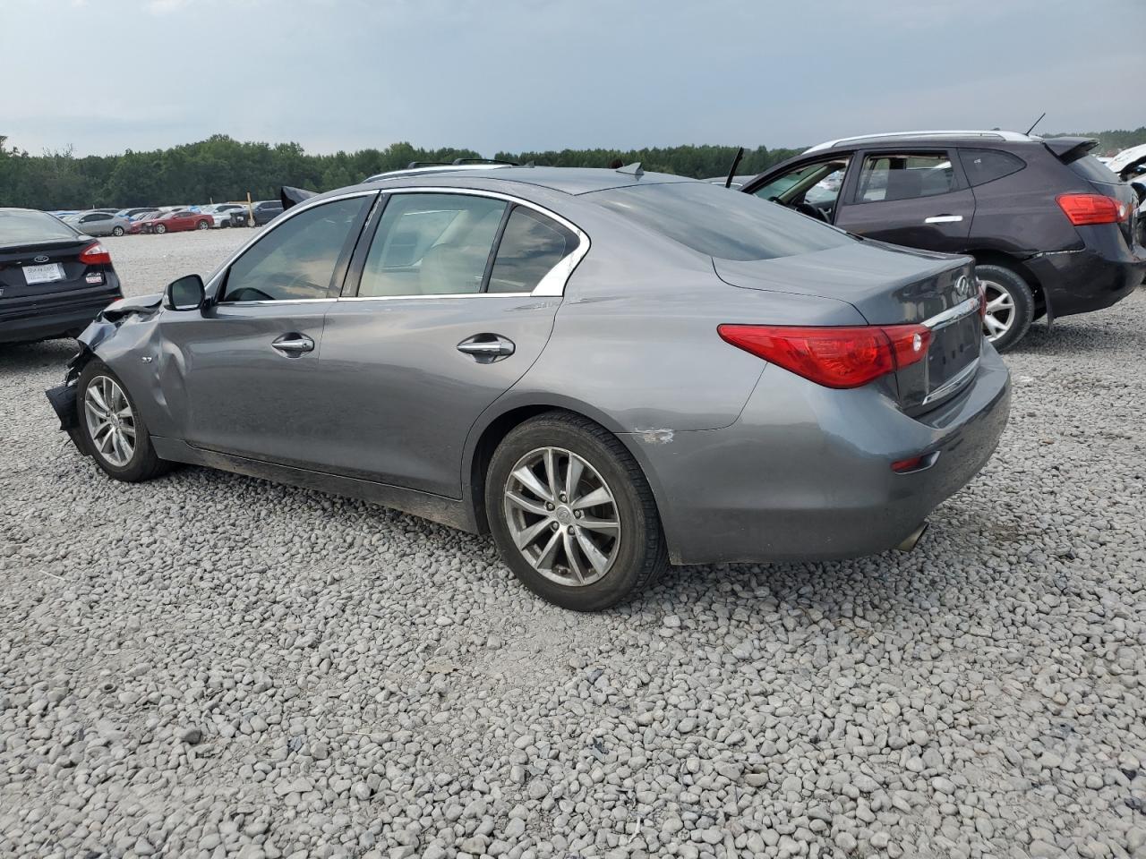 2015 Infiniti Q50 Base - Фото 2