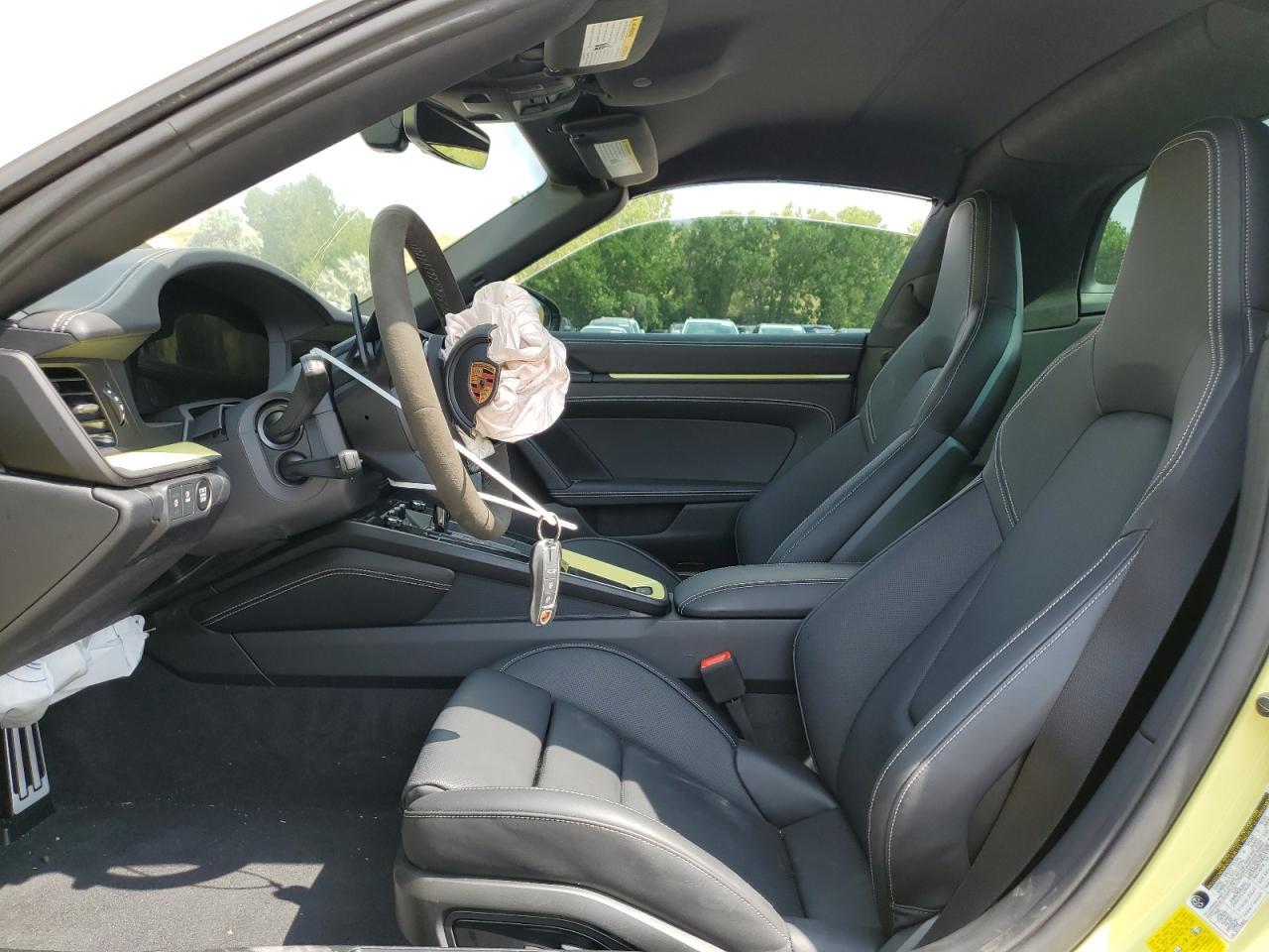 2025 Porsche 911 Targa 4 Gts - Фото 7