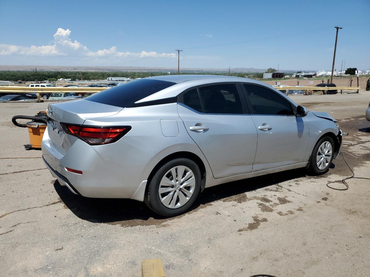 2021 Nissan Sentra S - Image 3