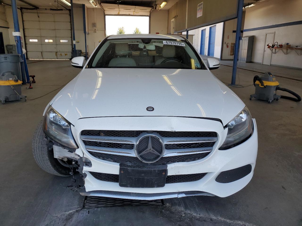 2016 Mercedes-Benz C 300 - Image 5