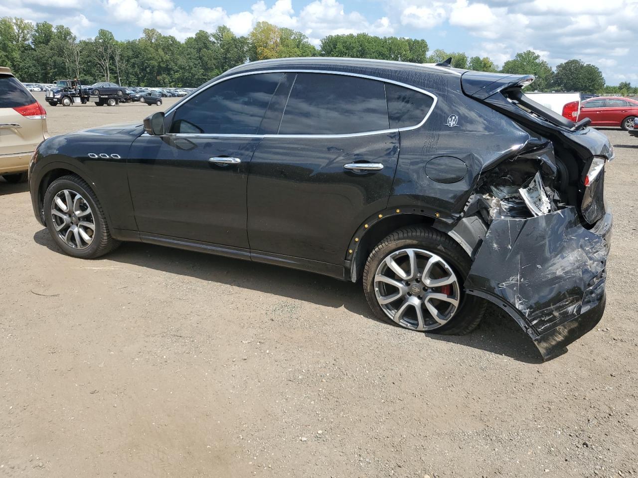2017 Maserati Levante Luxury - Фото 2