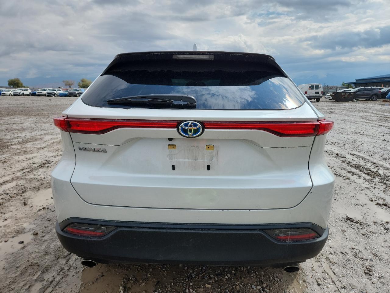 2024 Toyota Venza Le - Фото 6