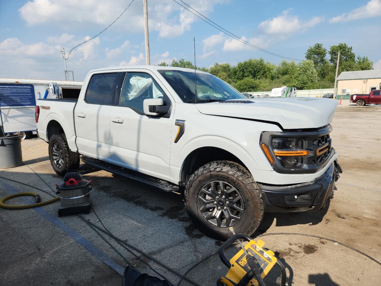 2024 Ford F150 Tremor - Image 4