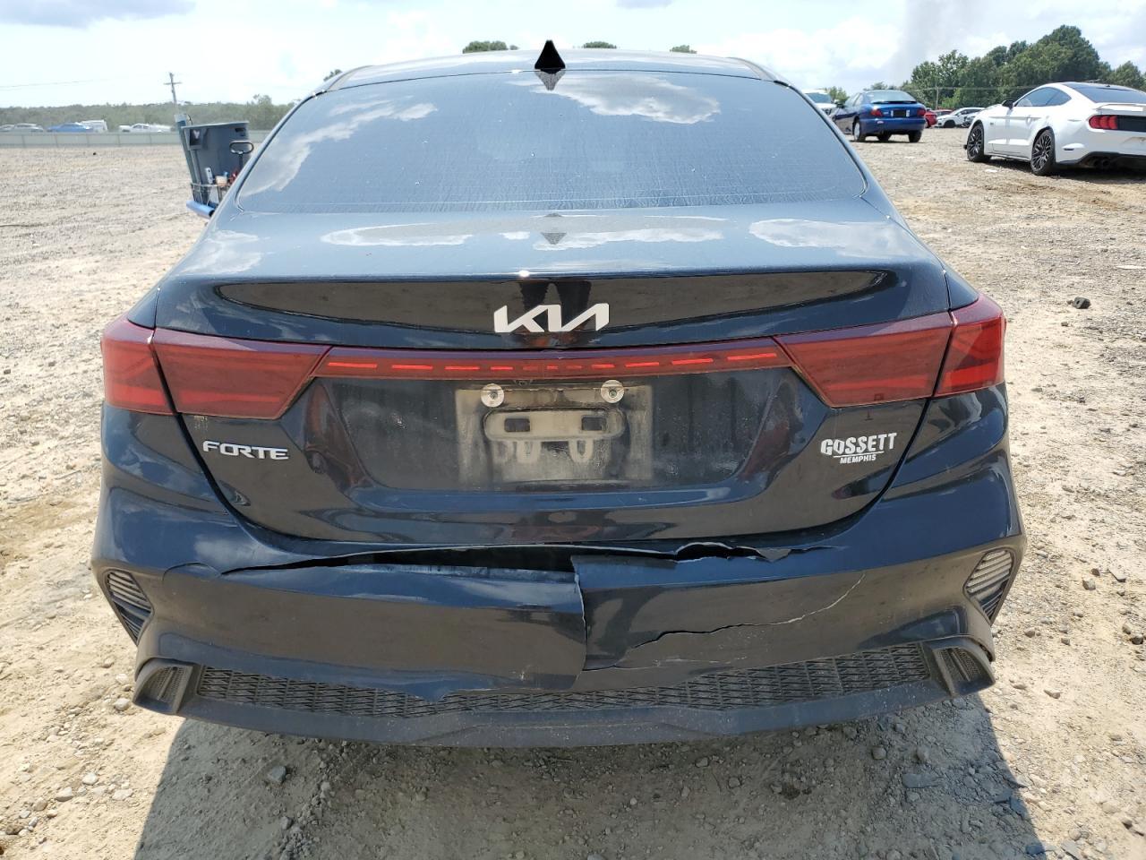 2022 Kia Forte Fe - Фото 6