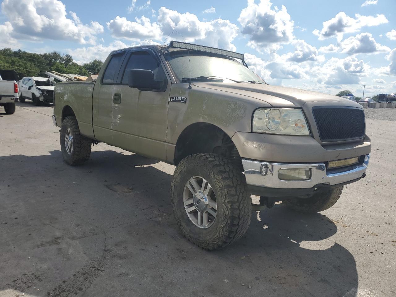 2005 Ford F150 - Image 4