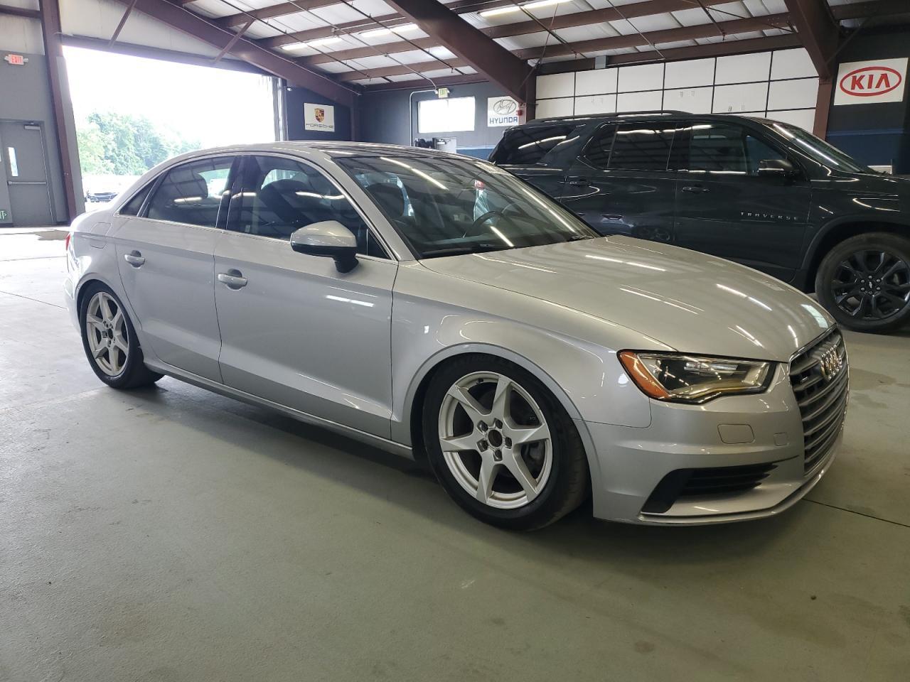 2015 Audi A3 Premium Plus - Image 4