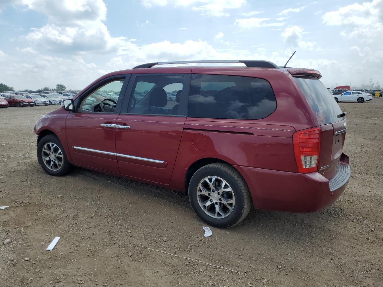 2014 Kia Sedona Ex - Image 2