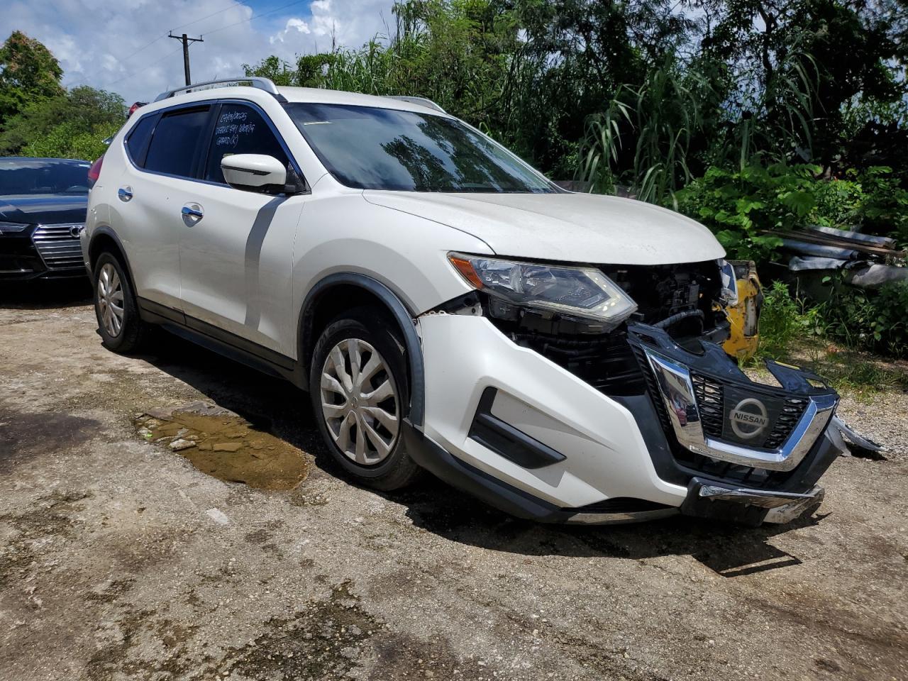 2017 Nissan Rogue S - Фото 4