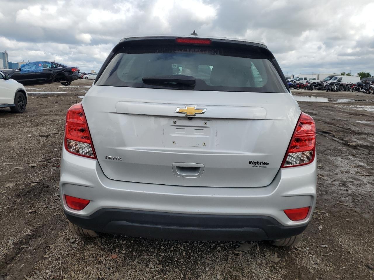 2020 Chevrolet Trax Ls - Фото 6