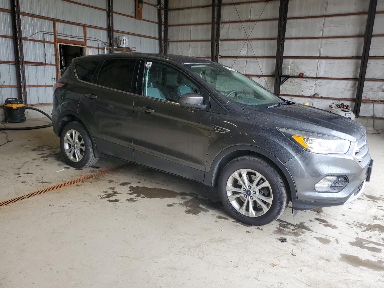 2017 Ford Escape Se - Фото 4
