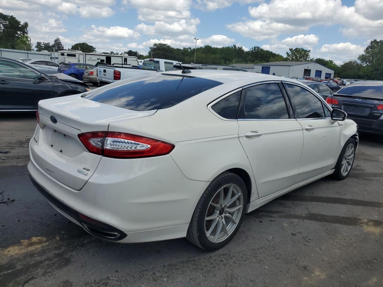 2014 Ford Fusion Se - Фото 3