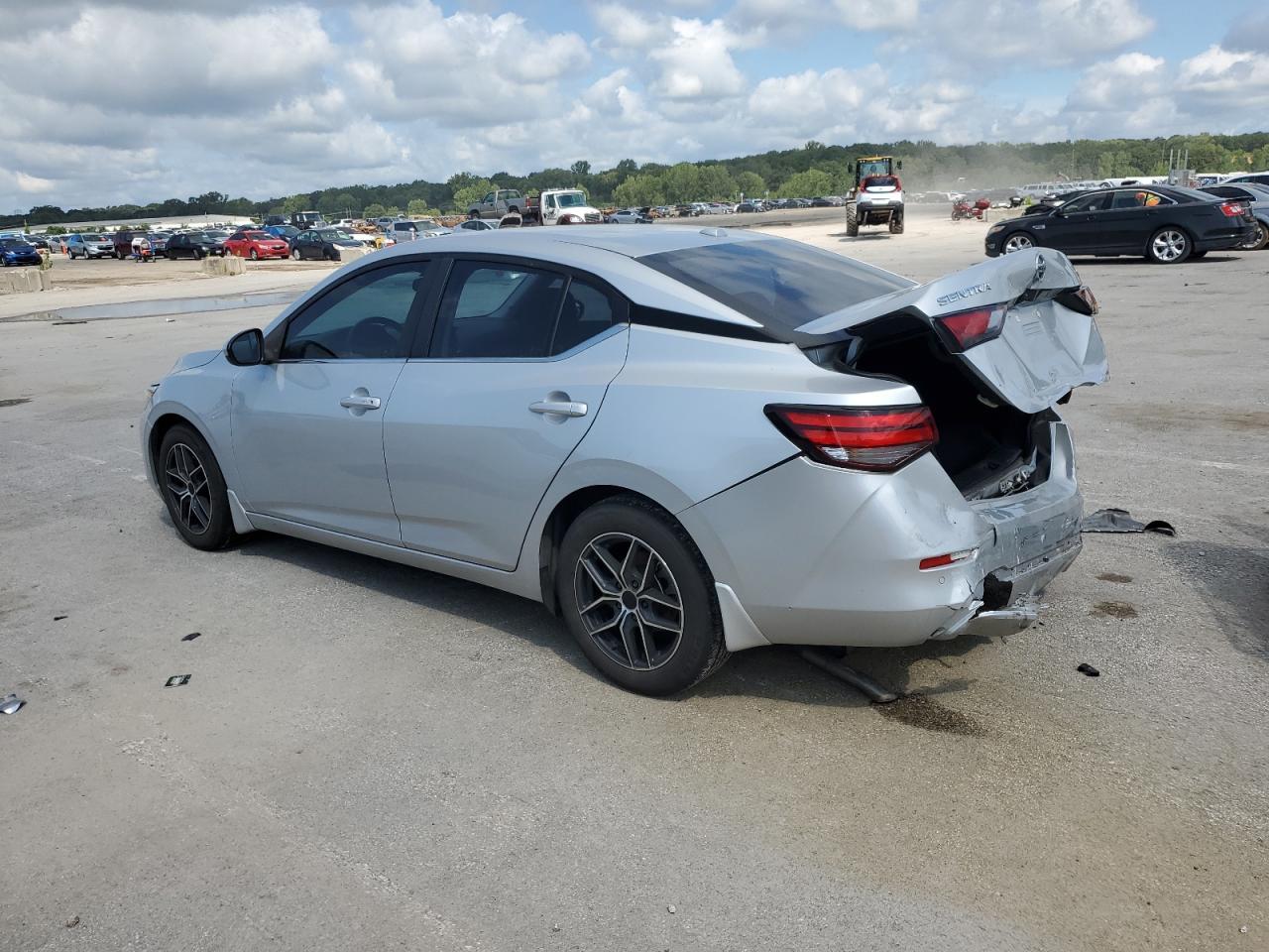 2021 Nissan Sentra Sv - Image 2