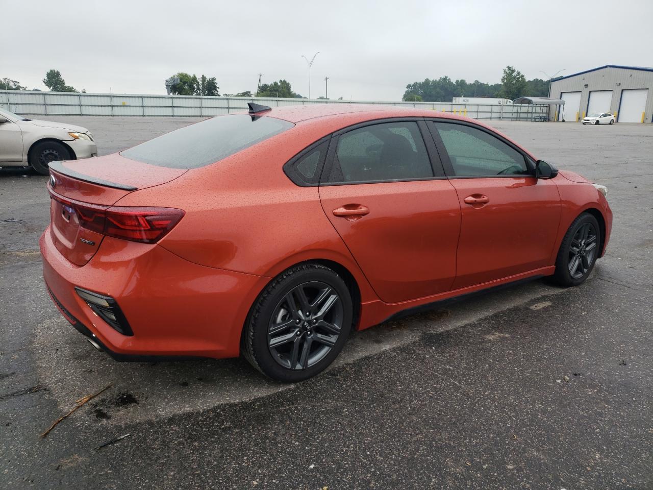 2021 Kia Forte Gt Line - Фото 3