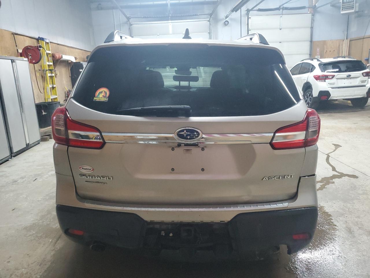 2020 Subaru Ascent Premium - Фото 6