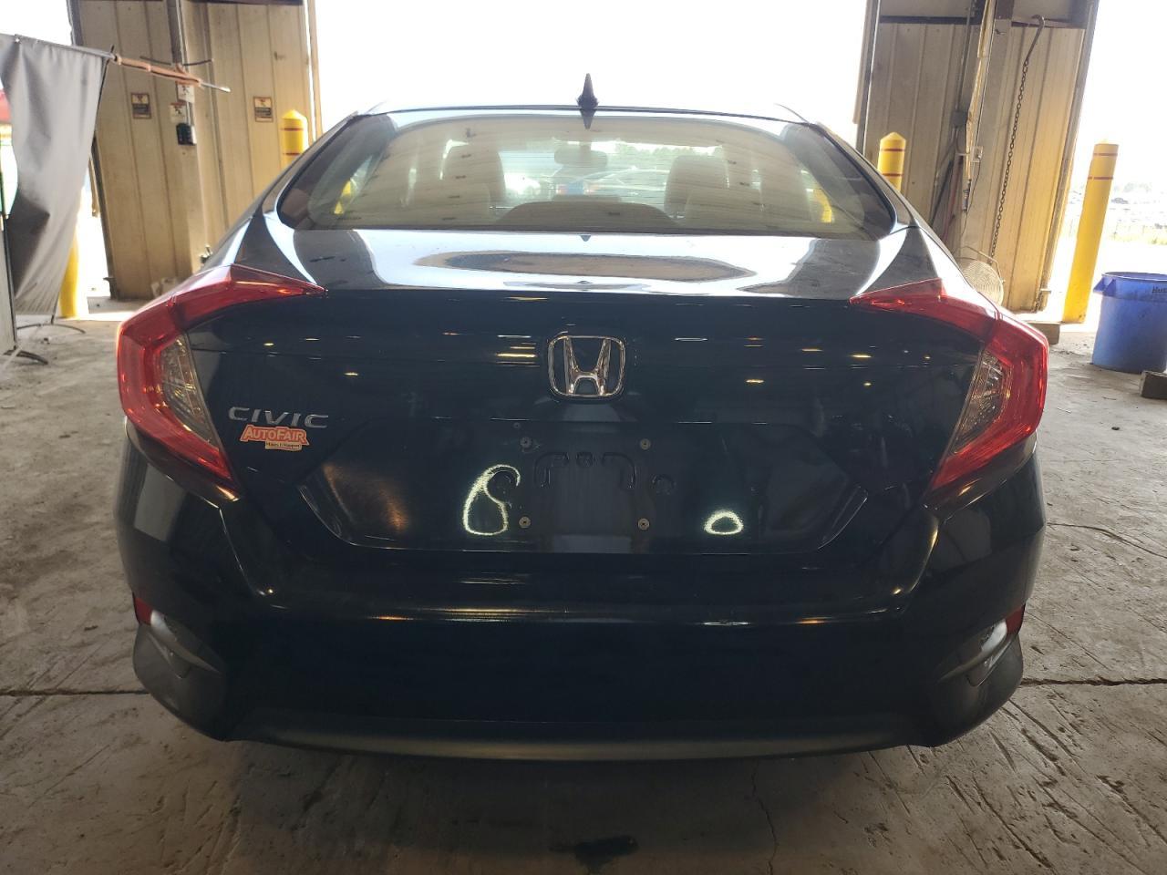 2017 Honda Civic Ex - Image 6
