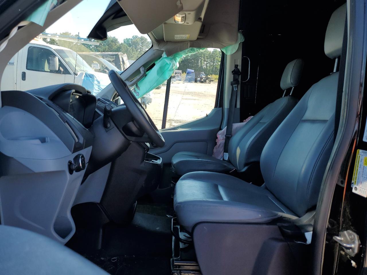 2019 Ford Transit T-250 - Image 7