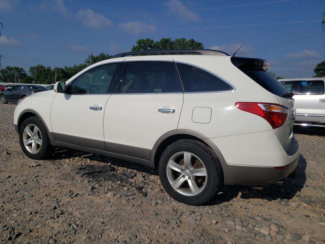 2011 Hyundai Veracruz Gls - Image 2