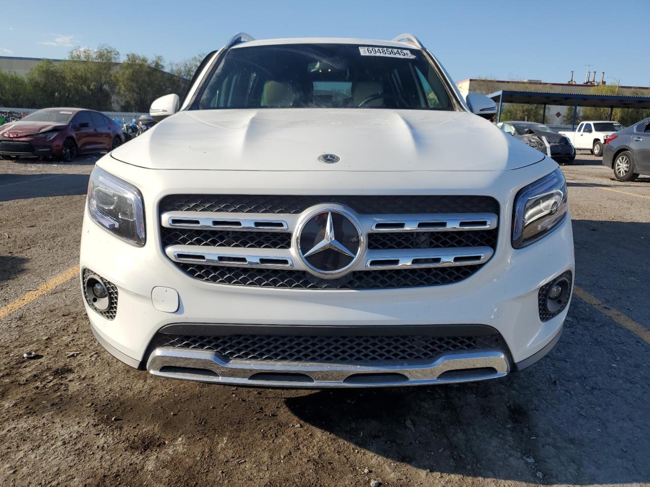 2022 Mercedes-Benz Glb 250 - Фото 5