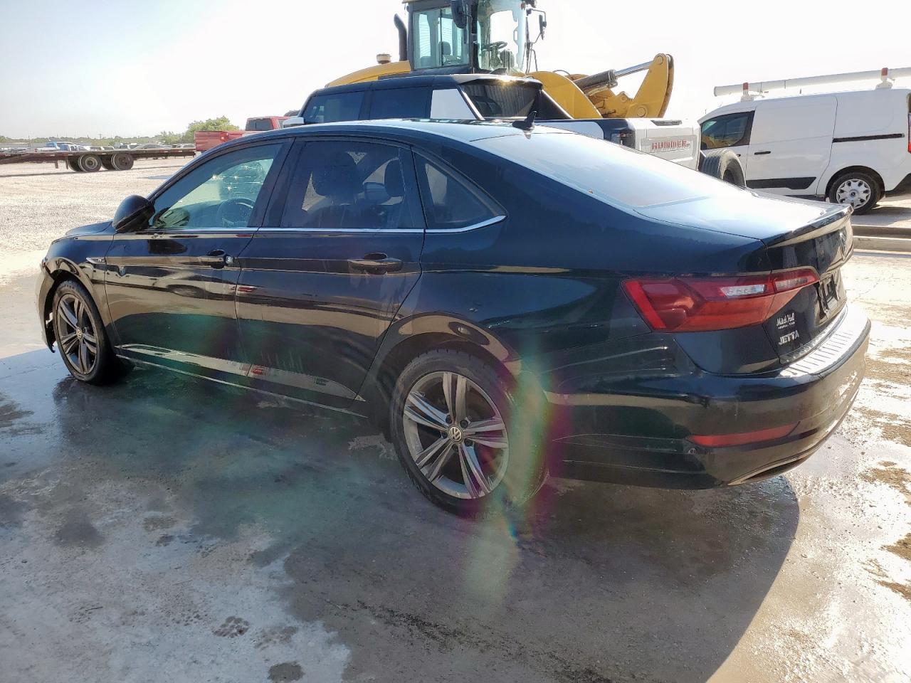 2020 Volkswagen Jetta S - Фото 2