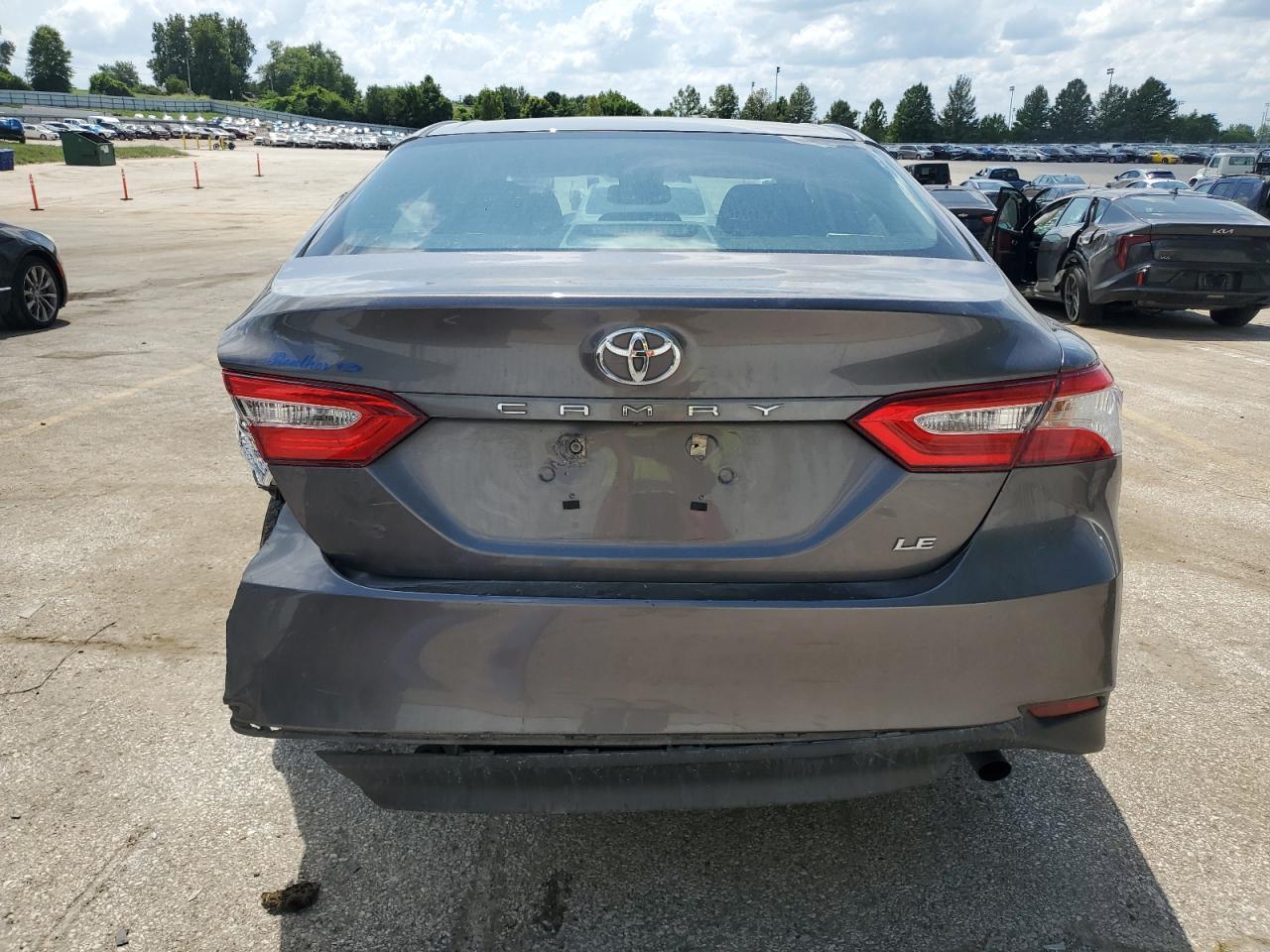 2018 Toyota Camry L - Фото 6