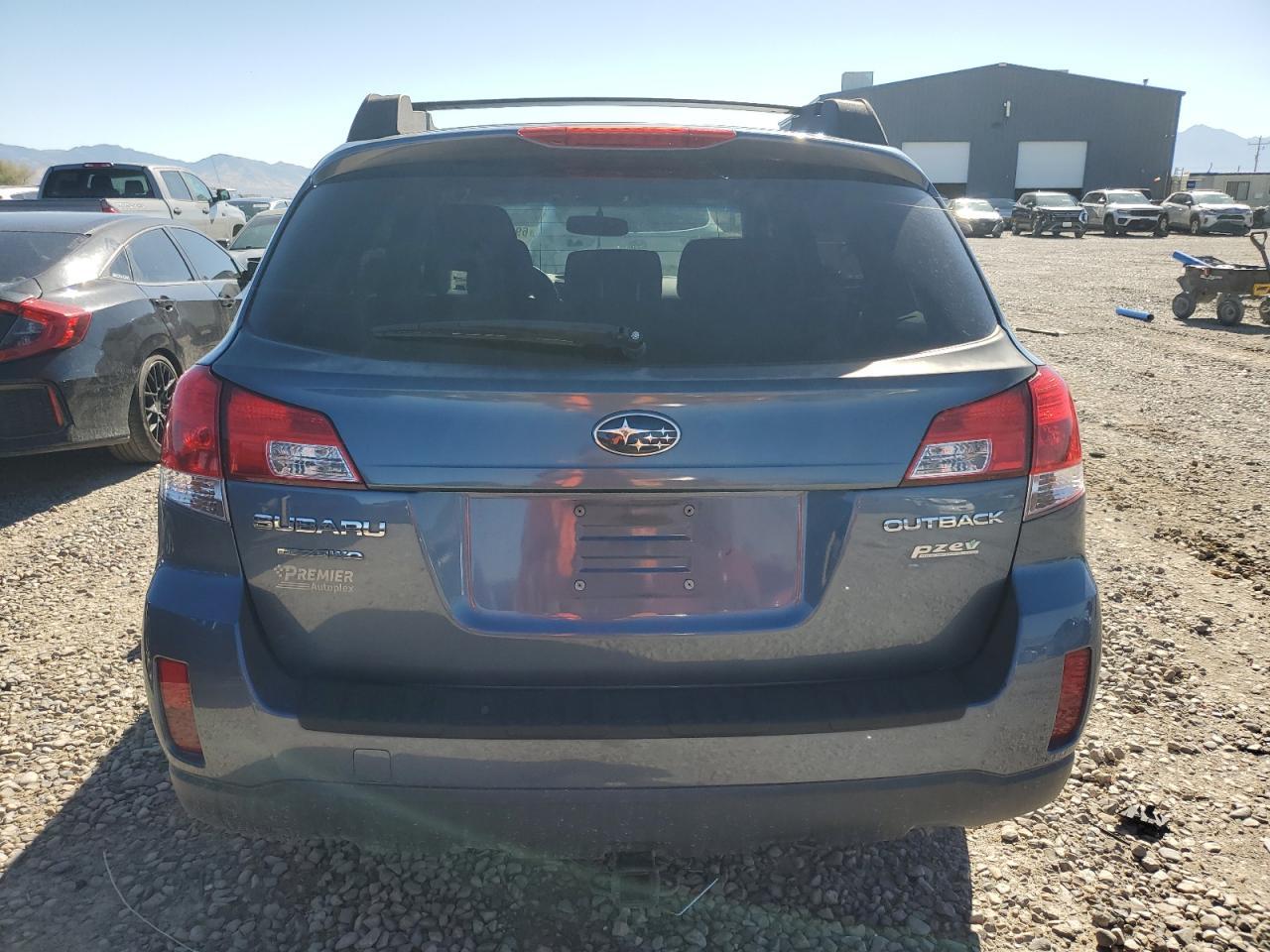 2013 Subaru Outback 2.5I Premium - Фото 6