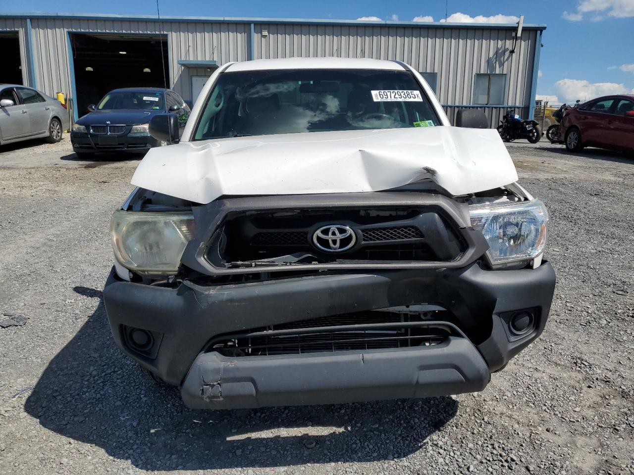 2015 Toyota Tacoma Access Cab - Image 5