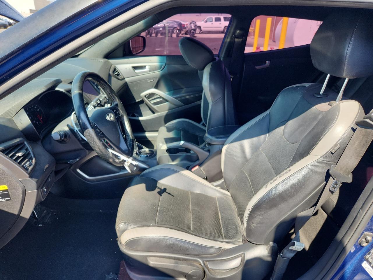2016 Hyundai Veloster Turbo - Image 7