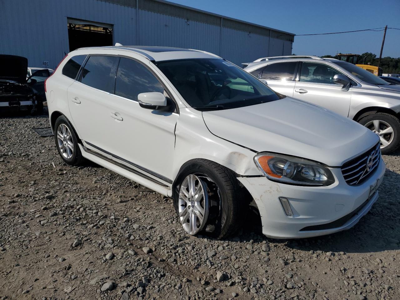 2016 Volvo Xc60 T5 Premier - Фото 4