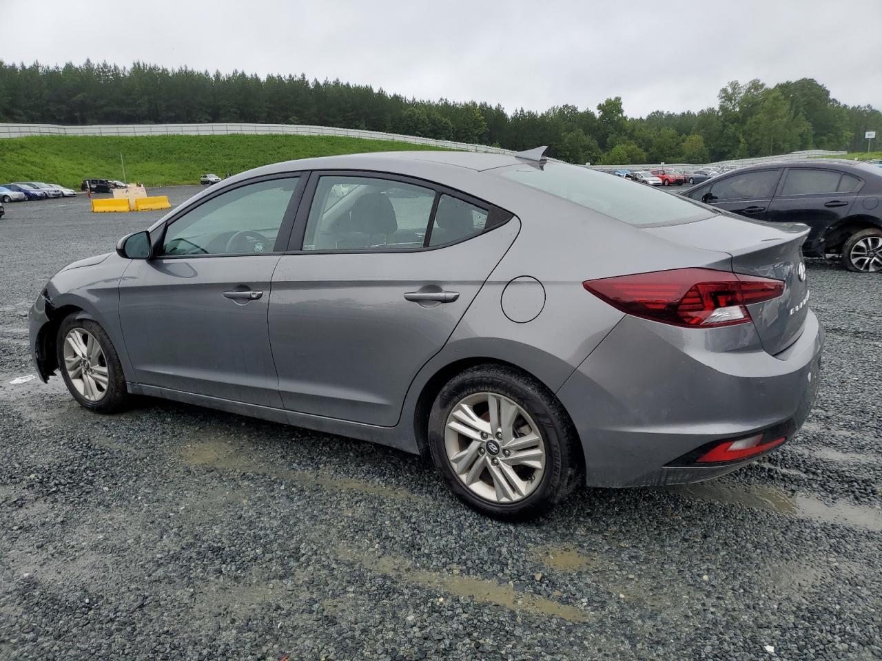 2020 Hyundai Elantra Sel - Фото 2