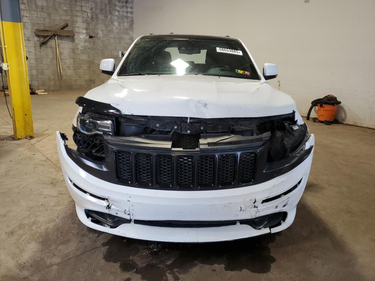 2016 Jeep Grand Cherokee Srt-8 - Фото 5