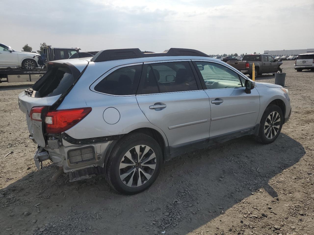 2016 Subaru Outback 3.6R Limited - Фото 3