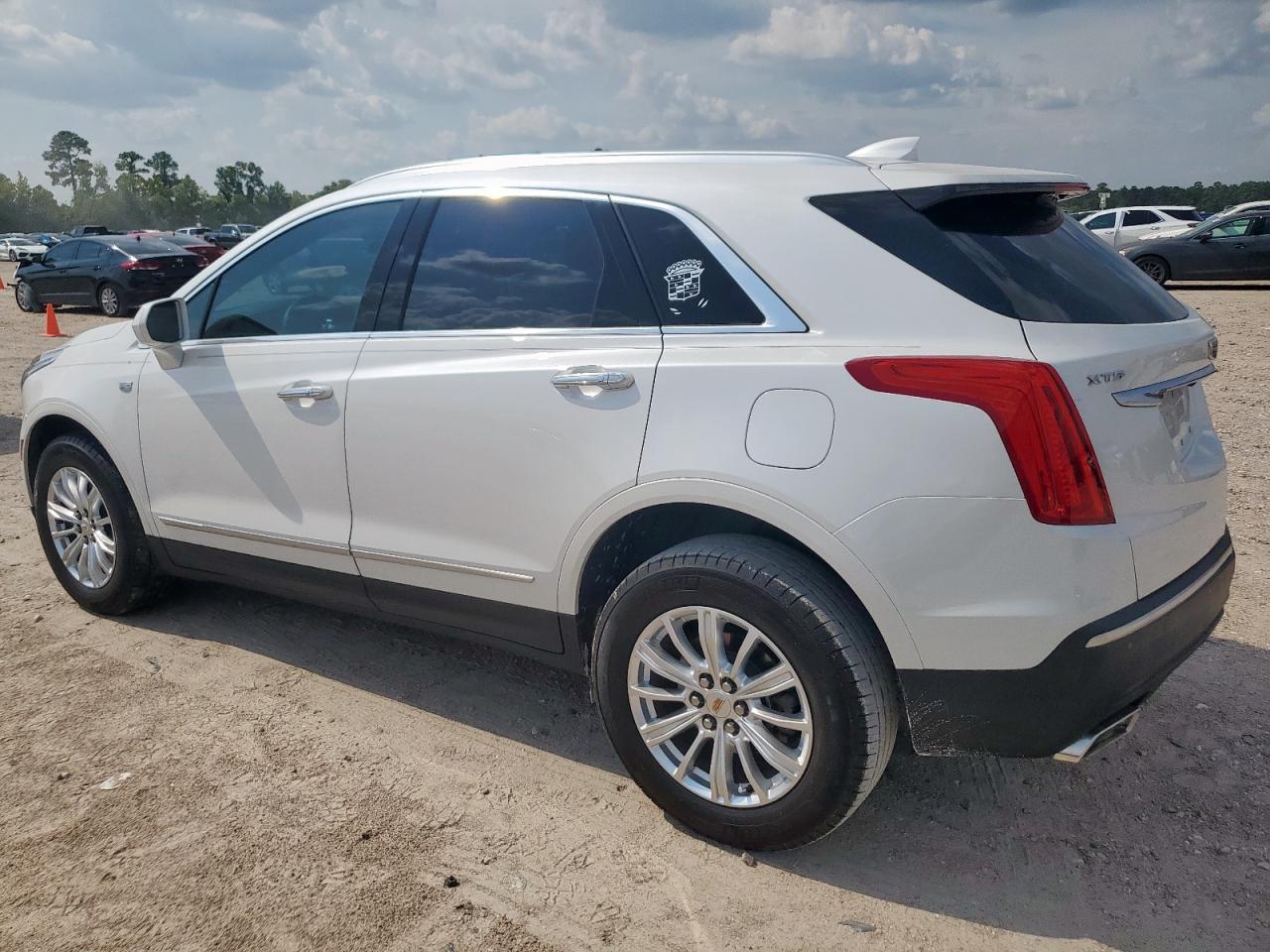2018 Cadillac Xt5 - Фото 2